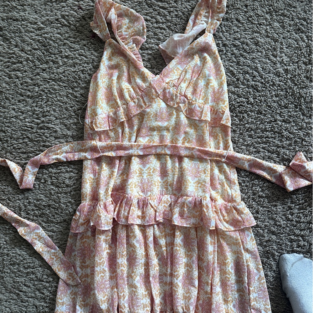 Floral mid dress!